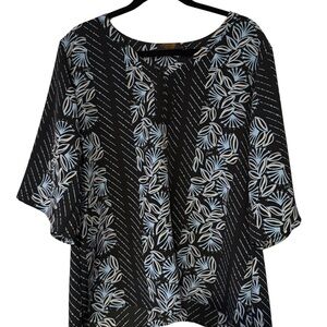 HIna Hawaii Top Kanilehua Collection Floral Aloha Print Pattern Small